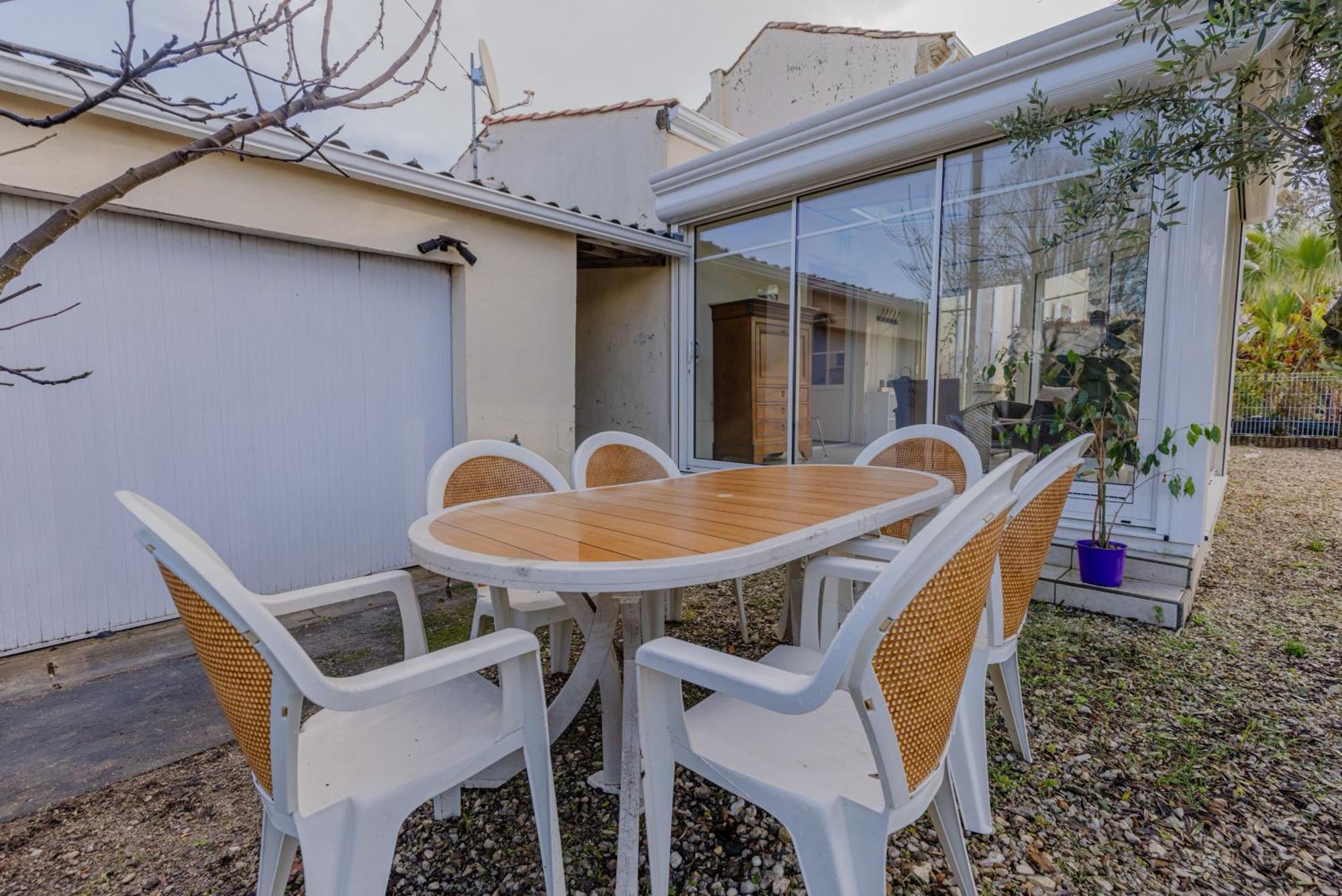 Charmante Maison Au Calme Royan Exterior foto